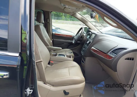 2012 Chrysler Town & Country Touring-L from USA, damaged, VIN 2C4RC1CG2CR134077